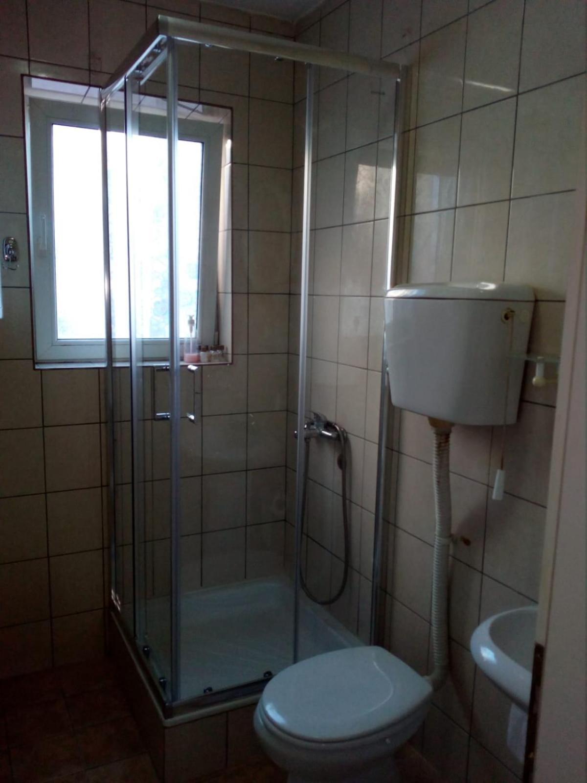 Apartment Viktor 2 Stan Na Dan Šabac Esterno foto
